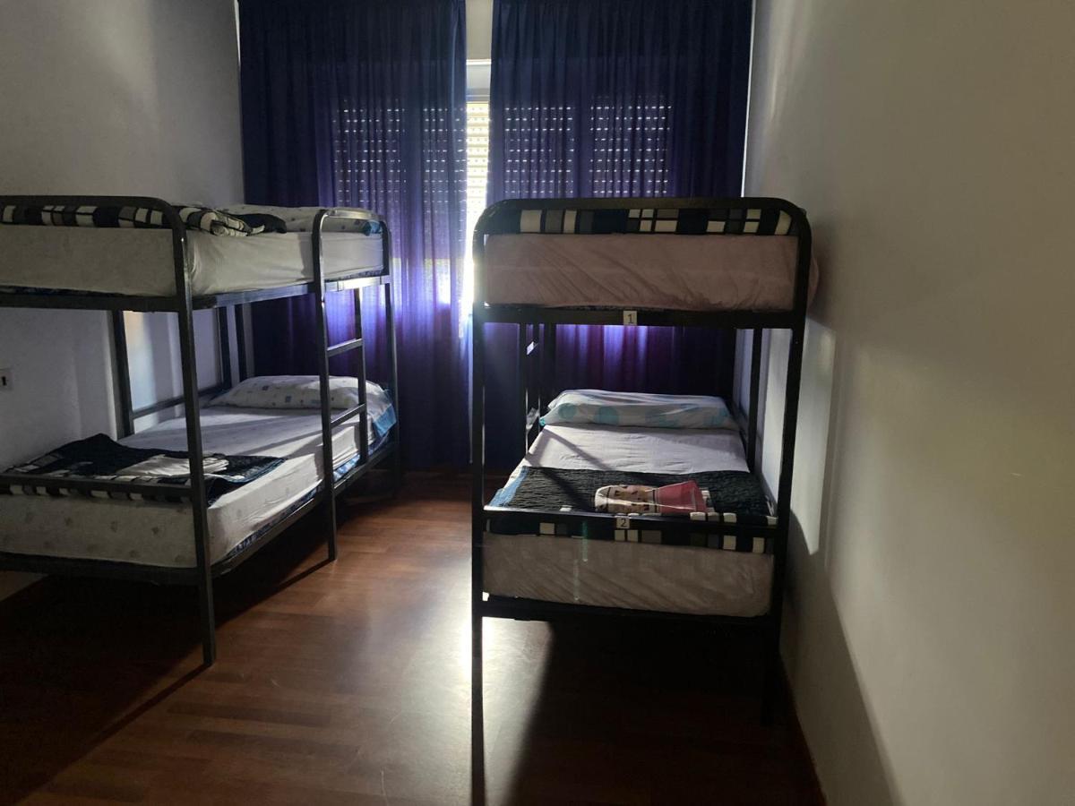 Albergue Pension Flavia Padron Bagian luar foto